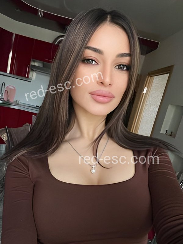 Ева — Бор